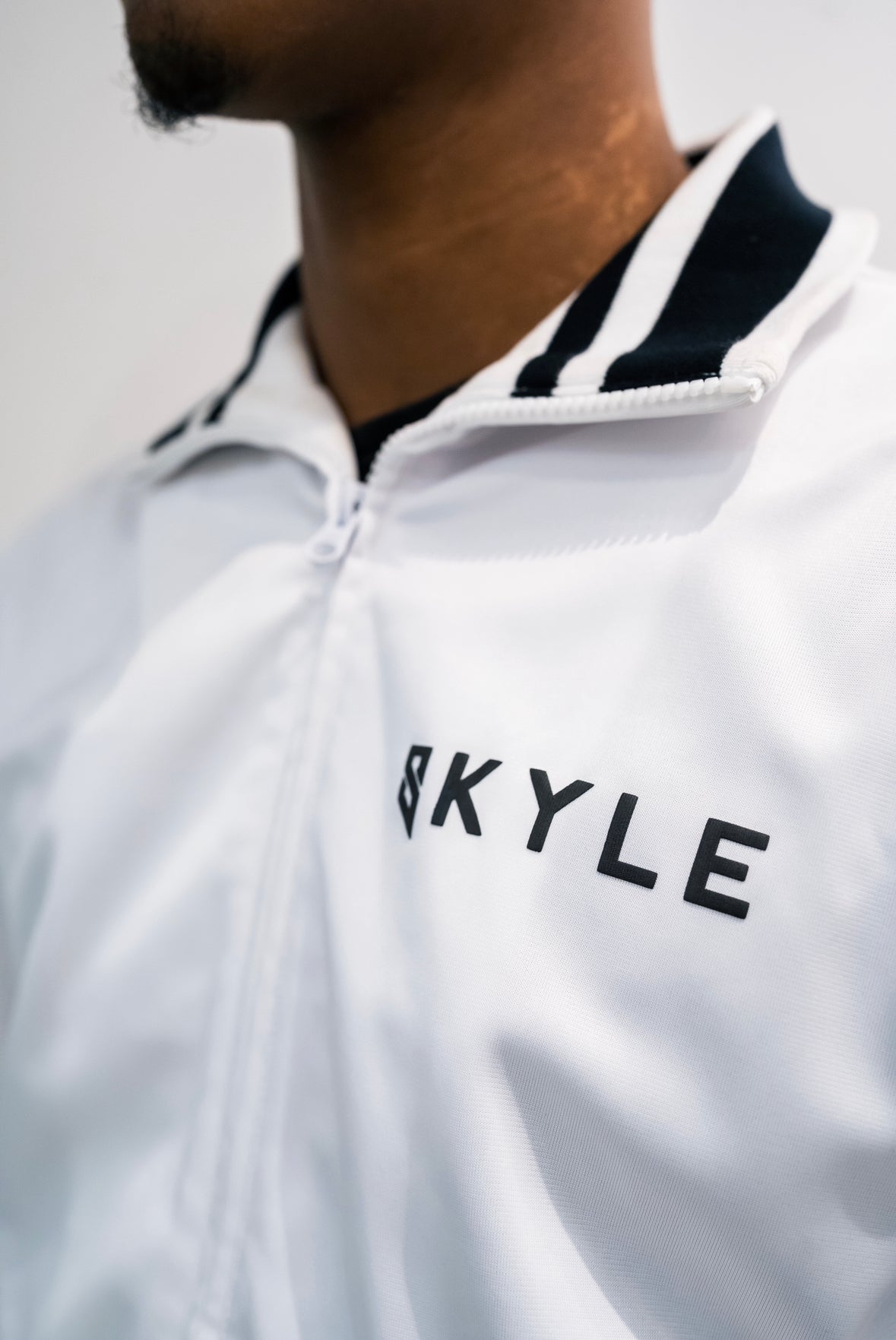 PREMIUM WHITE JACKET