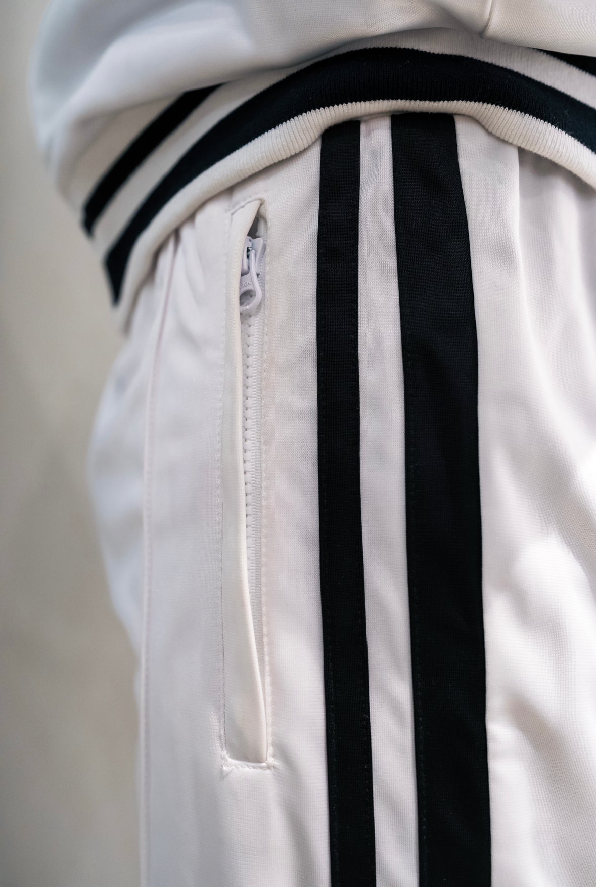 PREMIUM WHITE BOTTOM