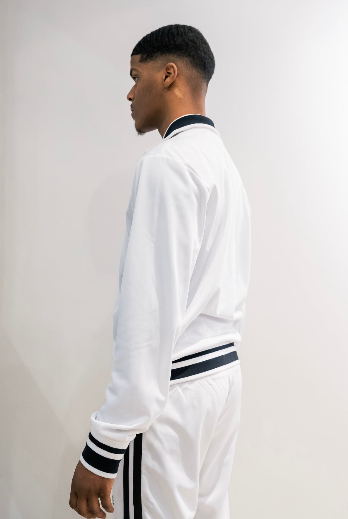 PREMIUM WHITE JACKET